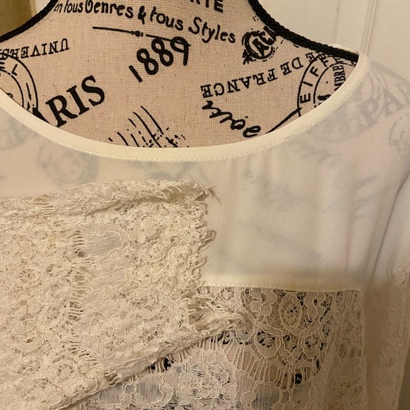 Standards & Practices Lacy long sleeve crop top - Picture 4 of 6